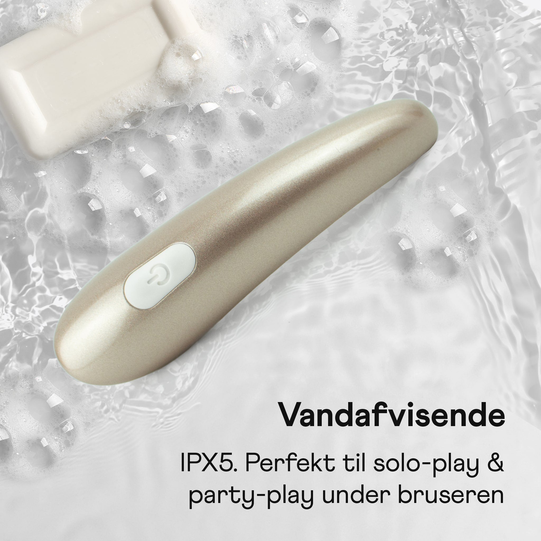 Nærbillede af Amina Wave Pro pulserende klitoris stimulator liggende i vand set oppefra